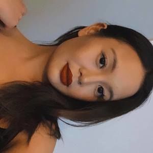 Meet your Posher, Alaya